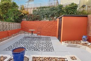 Photo 21- click for photo gallery